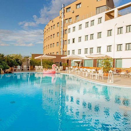 Mercure Olbia Bagian luar foto